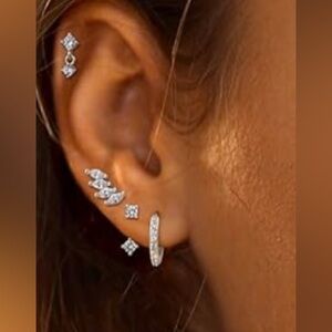 Cute Nordstrom Silver White Topaz set of 4 adorable earrings